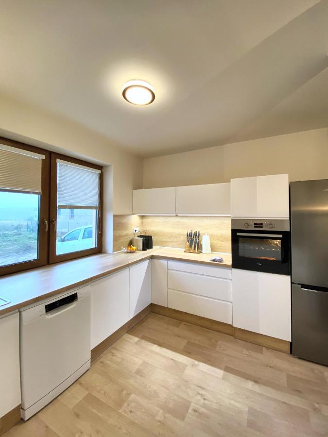 Panorama Home Valča Exteriör bild
